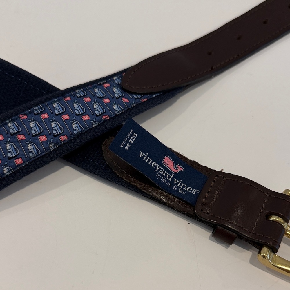 Vineyard Vines Men's Golf Bag “18” Blue and Brown Leather Belt